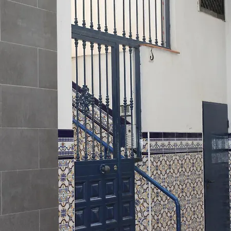 홈스테이 En Piso Compartido In Shared Flat 토레몰리노스