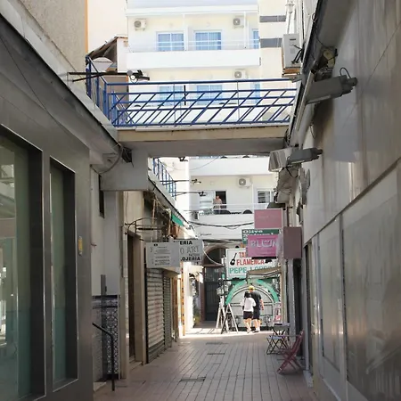 En Piso Compartido In Shared Flat Ubytování v soukromí Torremolinos